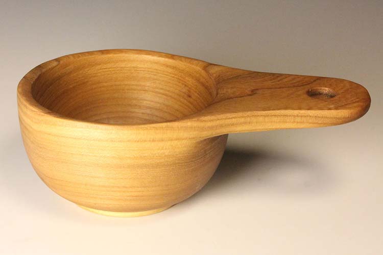 
Wooden measuring scoop (Elm): 8in x 3in (20cm x 8cm)
