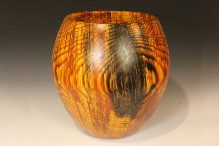 Yellow Pine Bowl: 16in x 16in (41cm x 41cm)